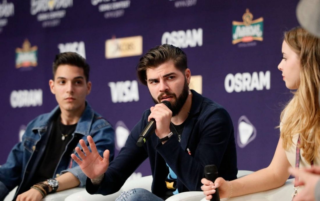 050517alas153026_18_Rueda_de_prensa_de_Ilinca_y_Alex_Florea__Romania