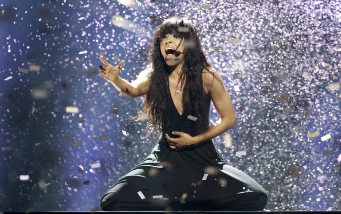 Loreen of Sweden performs her song "Euphoria" after winning the Eurovision song contest in Baku, May 27, 2012. REUTERS/David Mdzinarishvili (AZERBAIJAN - Tags: ENTERTAINMENT TPX IMAGES OF THE DAY)