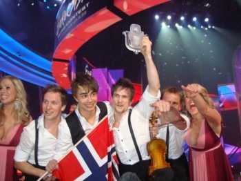 sin_ano_19052009_122912_rybak_ganador-2
