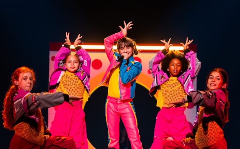 🇪🇸 Spain / Chloe DelaRosa performing Como La Lola at Junior Eurovision 2024, at the First Rehearsal in Caja Mágica, Madrid.