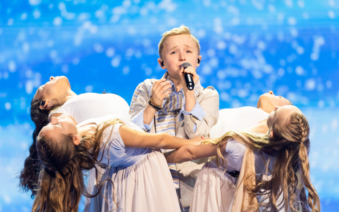 🇵🇱 Poland / Dominik Arim performing All Together at Junior Eurovision 2024, at the First Rehearsal in Caja Mágica, Madrid.