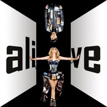 sin_ano_11072011_103605_alive