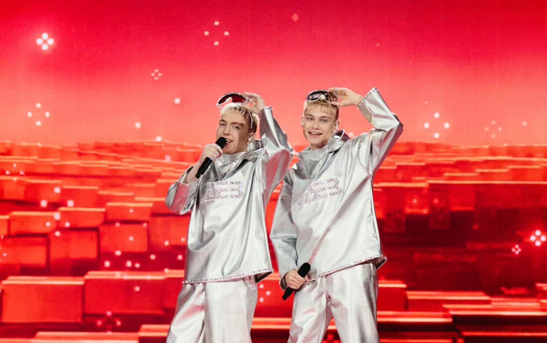 VÆB rehearsing RÓA for Iceland at St. Jakobshalle