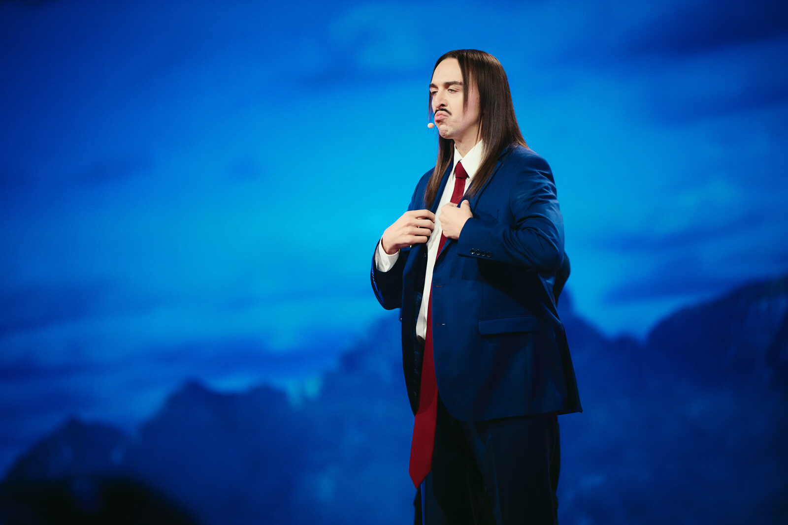 Tommy Cash rehearsing Espresso Macchiato for Estonia at St. Jakobshalle