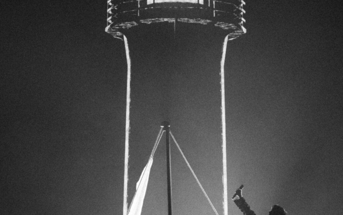 JJ_rehearsing_Wasted_Love_for_Austria_at_St._Jakobshalle(8)