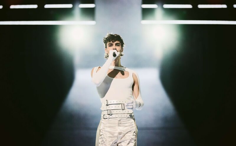 ADONXS_rehearsing_Kiss_Kiss_Goodbye_for_Czechia_at_St._Jakobshalle