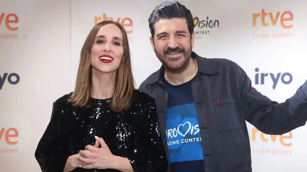 julia-varela-y-tony-aguilar_83505ea3_250517142651_1280x720