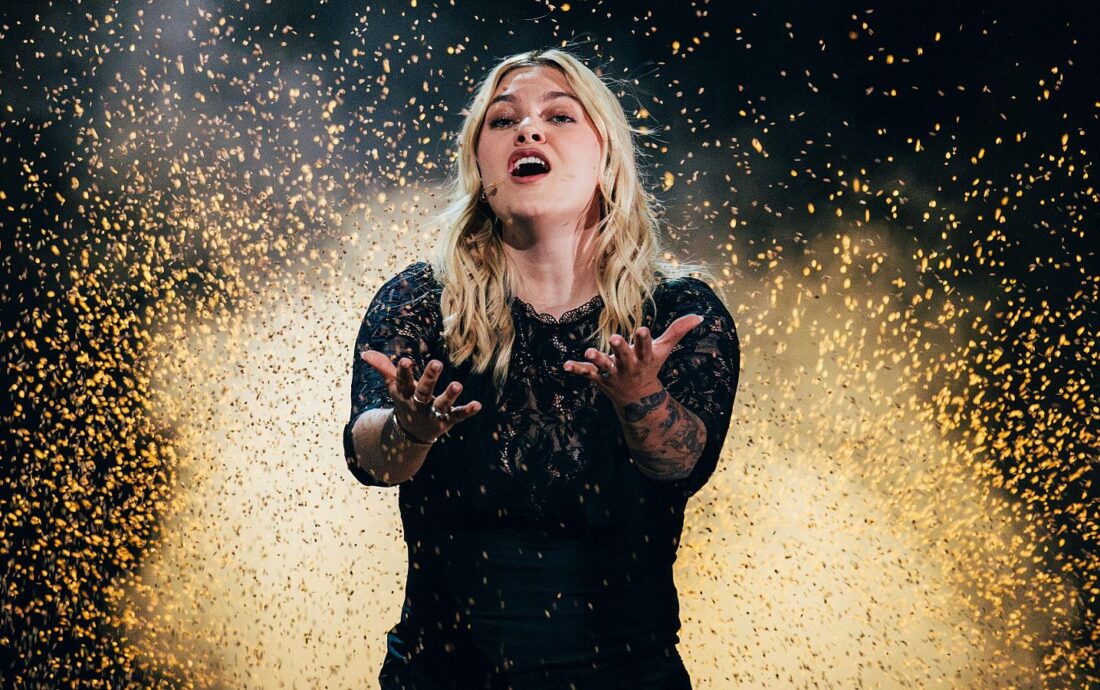 louane francia 2025 asistencia 2026
