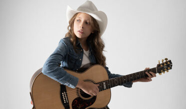 San Marino presenta Beyond the Stars, la canción que interpretará Martina Crv en el escenario de Eurovisión Junior 2025