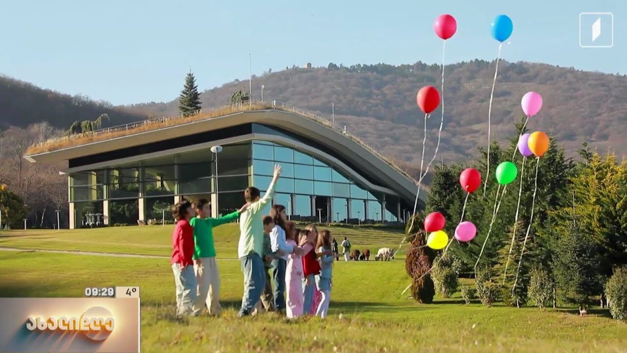 postales eurovisión junior 2025