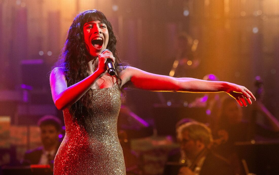 melani aria ópera skyfall