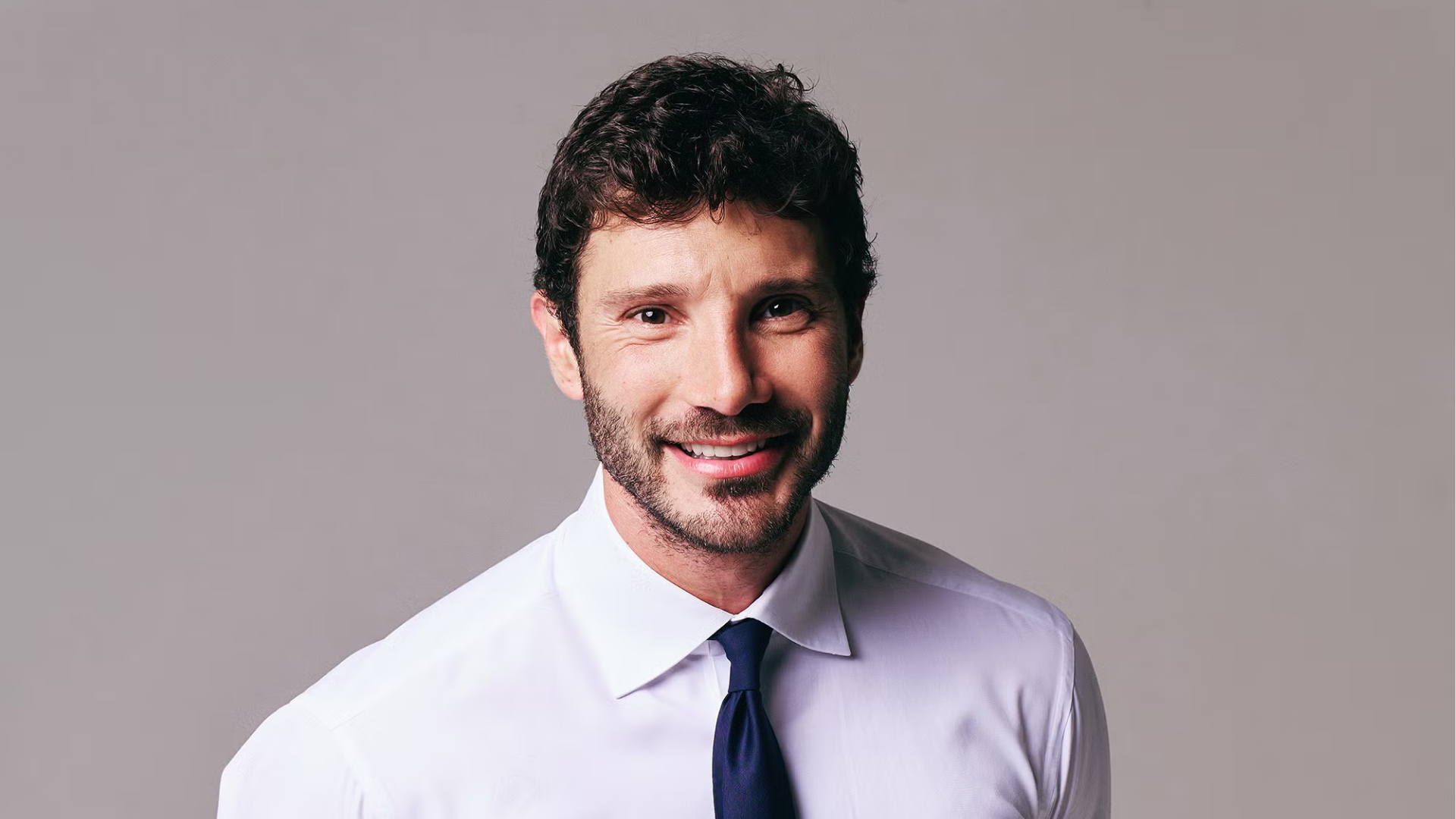 Stefano De Martino, conductor y director artístico de Sanremo 2027