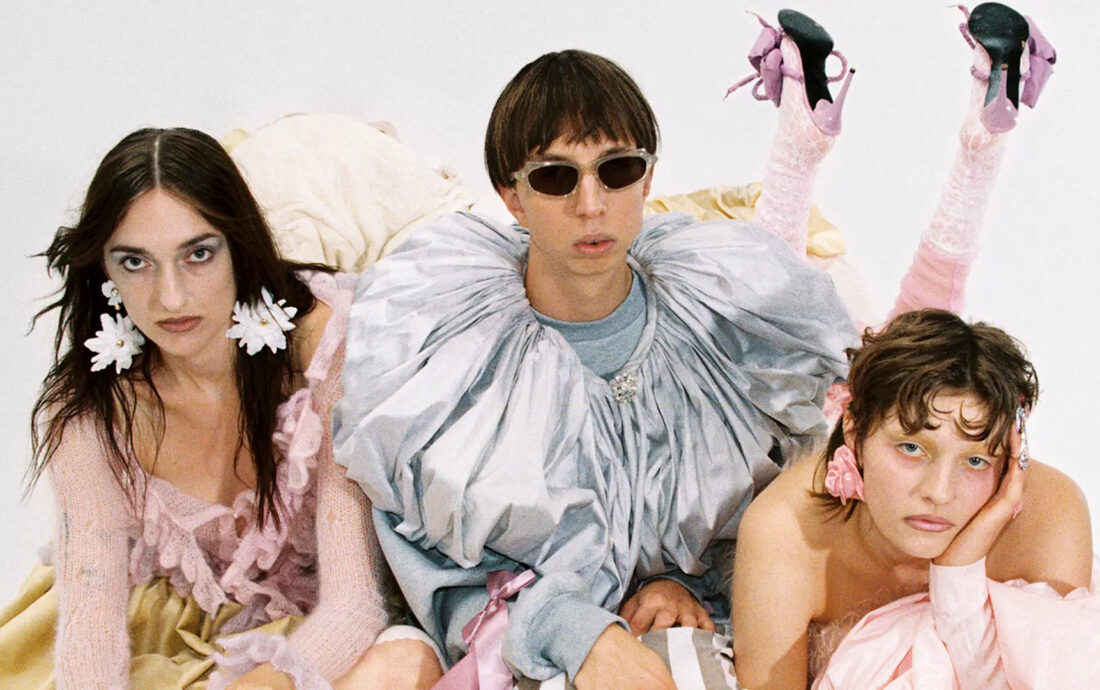 Blond (Artistas que lo están petando)