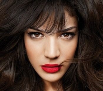 sin_ano_25012012_050140_Ivi_Adamou