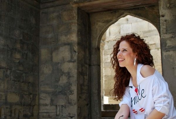 210512alas135223_Pastora_en_la_mezquita