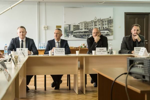 15092016_071236_meeting_ebu