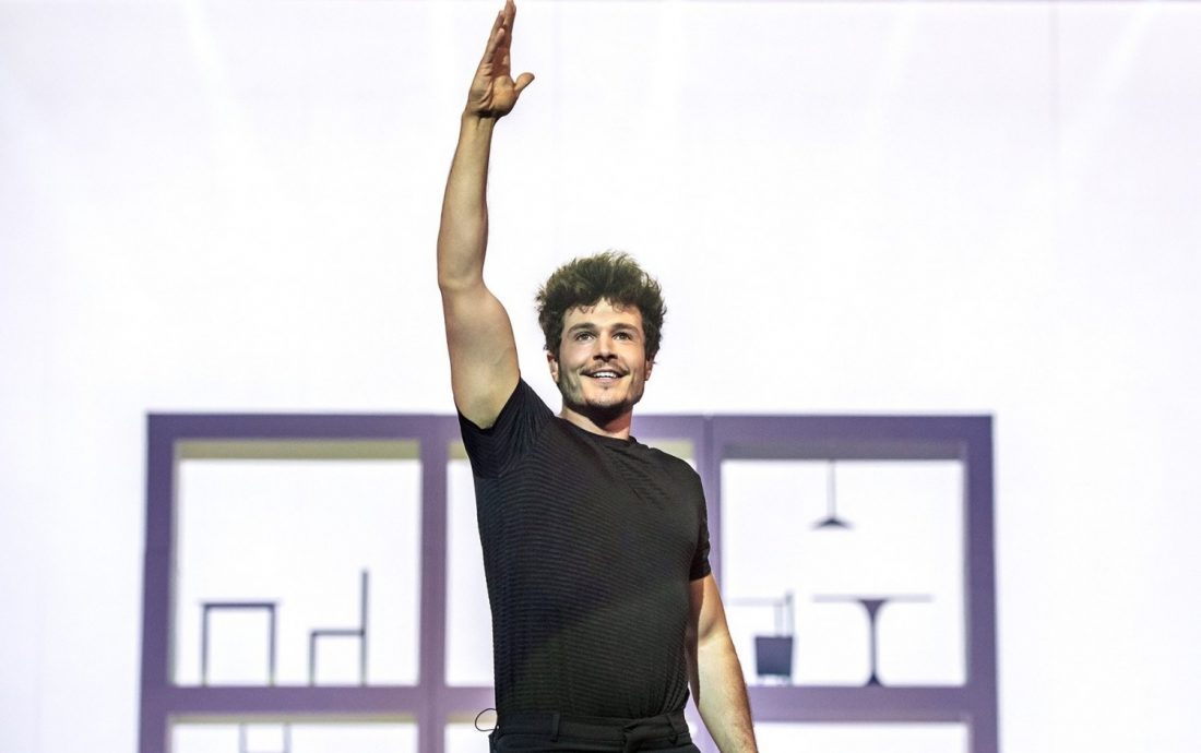 18052019_052208_miki-eurovision-saludo