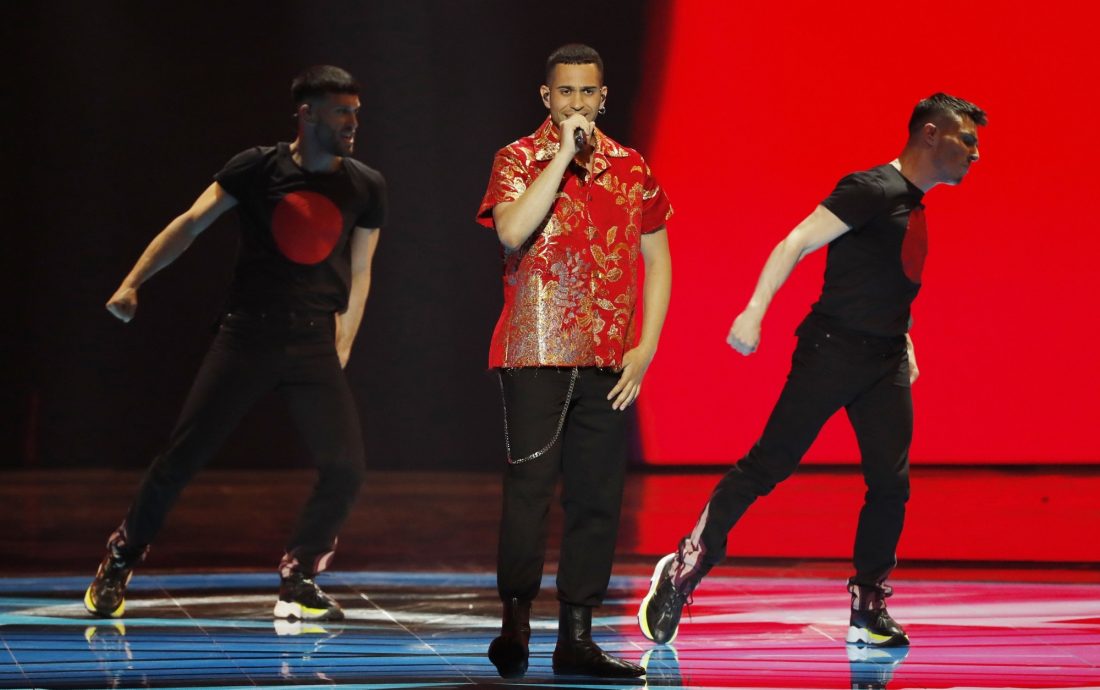10062019_080551_mahmood-representing-italy-performs-live-on-stage-during-news-photo-1150144227-1558252423_grande